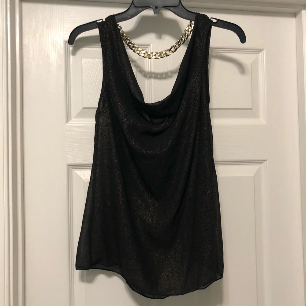 Body central tank top